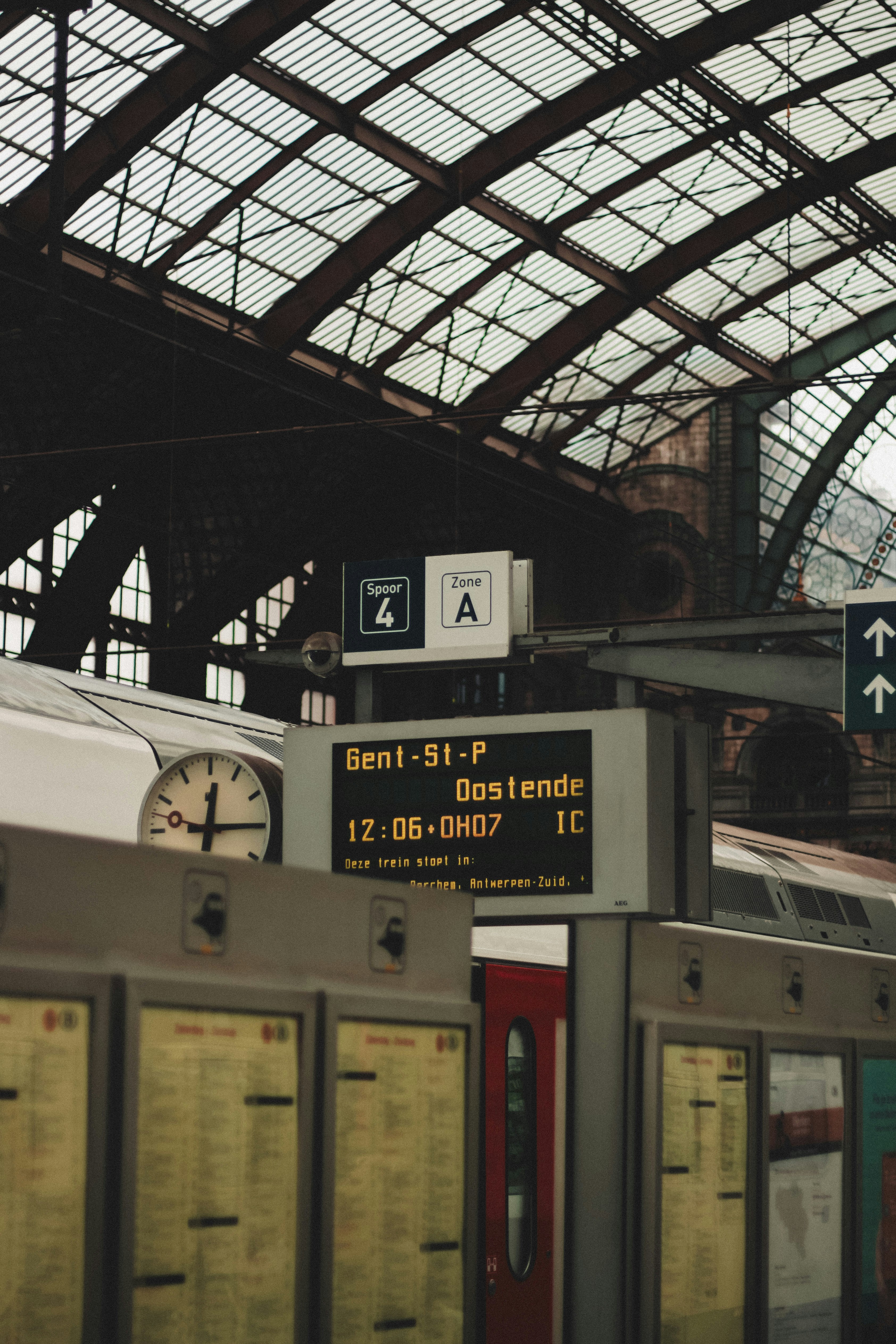 Train to ghent